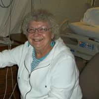 Carolyn Mayes Photo 17
