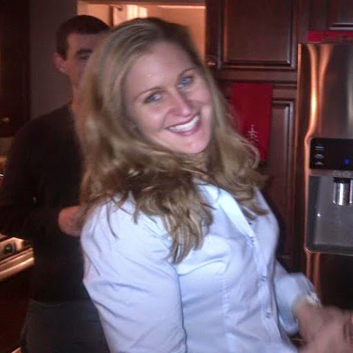 Amanda Perry Photo 45