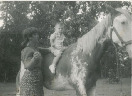 Becky Caldwell Photo 24