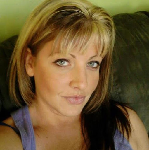 Michelle Jett Photo 33