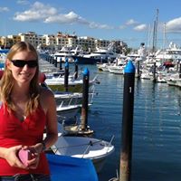 Elizabeth Iversen Photo 16