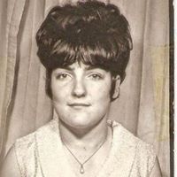 Deborah Gillis Photo 28