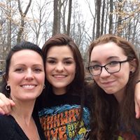 Michelle Gebhart Photo 17