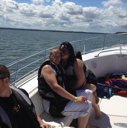 Nicole Myers Photo 24