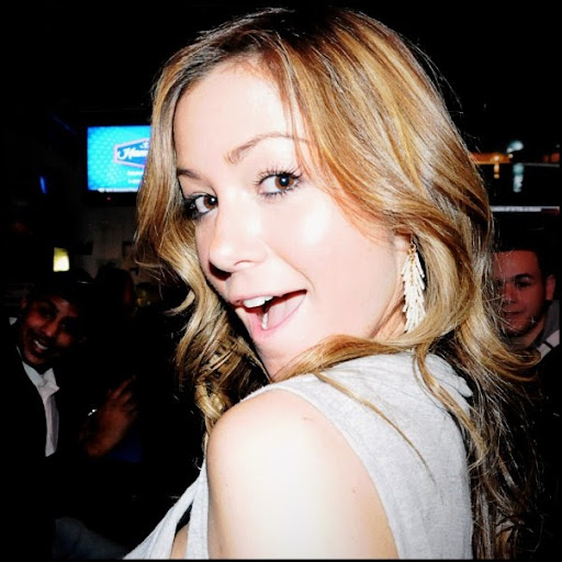 Laura Merrill Photo 25