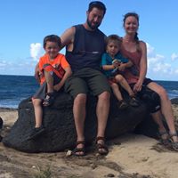 Elizabeth Livingston Photo 23