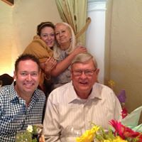 Pamela Knight Photo 17