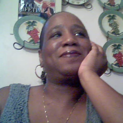 Rena Carter Photo 12