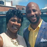 Kenneth Dean Photo 47