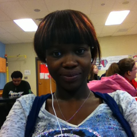 Anna Anthony Photo 26