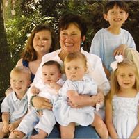 Barbara Robins Photo 17