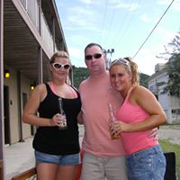 Brad Bynum Photo 27