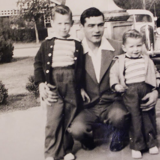 Dennis Christian Photo 36