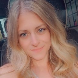 Laurie Sage Photo 14