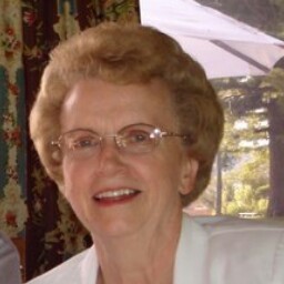 Arlene May Photo 14