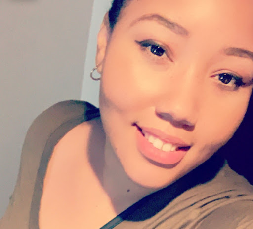 Sabrina Cruz Photo 30