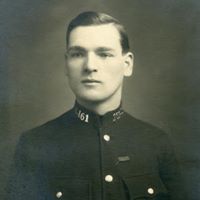 Derek Hooper Photo 36