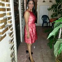 Elizabeth Gaitan Photo 19