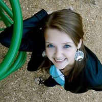 Danielle Mccombs Photo 8