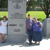 Ginger Markham Photo 4