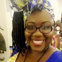 Ellen Thompson Photo 14