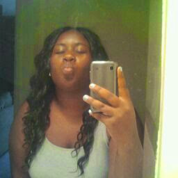 Renee Small Photo 12