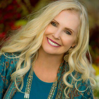 Melinda Lee Photo 13