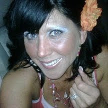 Joanna Adams Photo 32