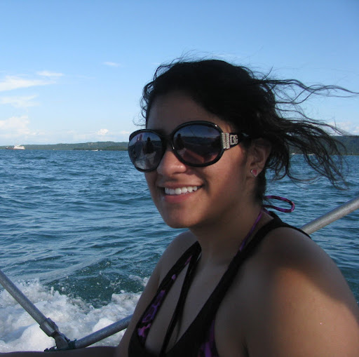 Julie Rodriguez Photo 25