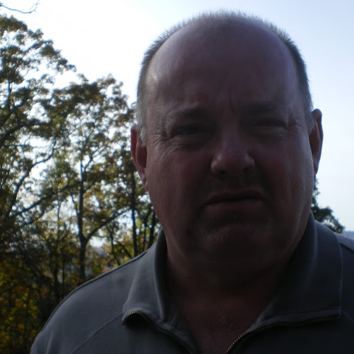 Dennis Hampton Photo 29