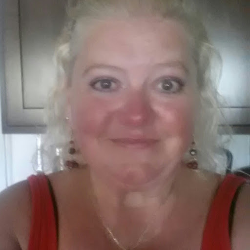 Sandra Schafer Photo 12
