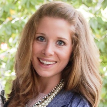 Emily Mitchell Photo 20