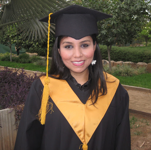Denise Bernal Photo 9