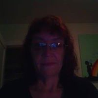 Christina Groves Photo 35