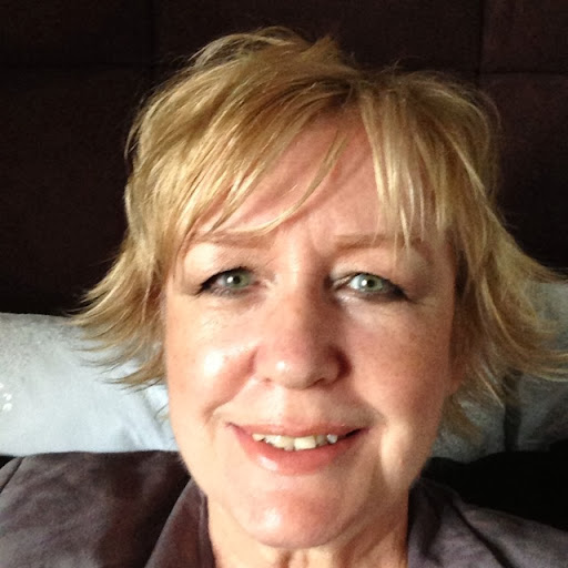 Judith Evans Photo 43