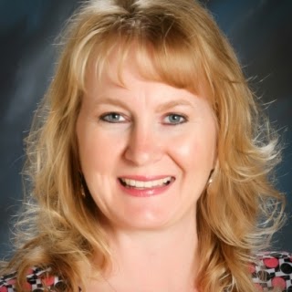 Valerie Riley Photo 19