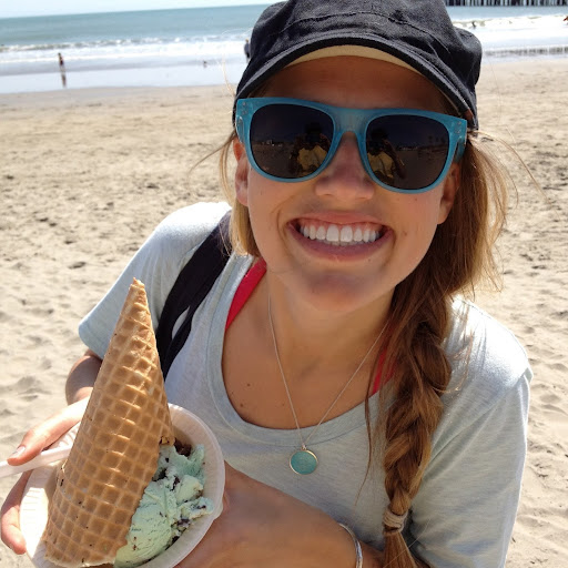 Holly Atkins Photo 12