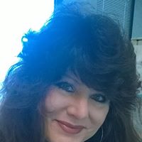 Michelle Savage Photo 39