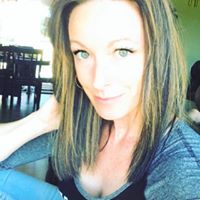 Annie Abbott Photo 19