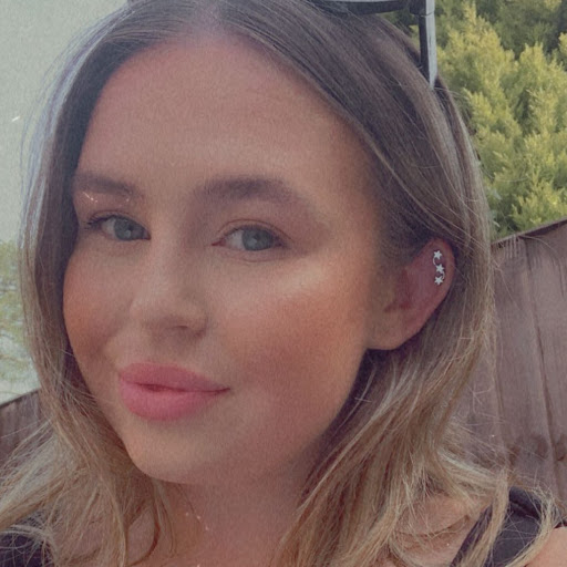 Kaitlyn Thomas Photo 6