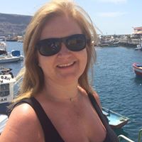 Lorraine Casey Photo 15