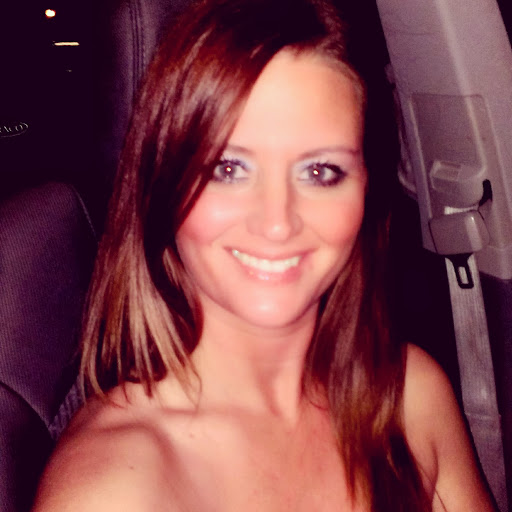 Kristen Lawrence Photo 14