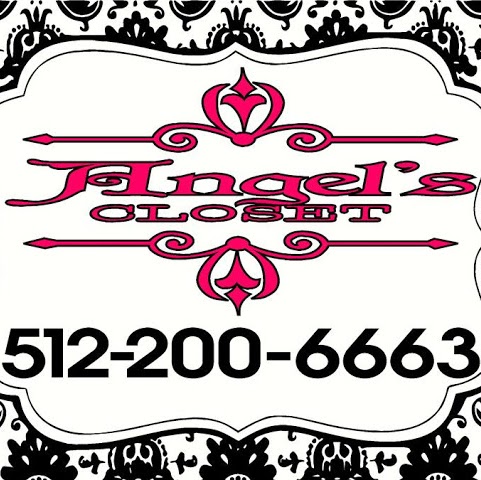 Angela Vela Photo 16