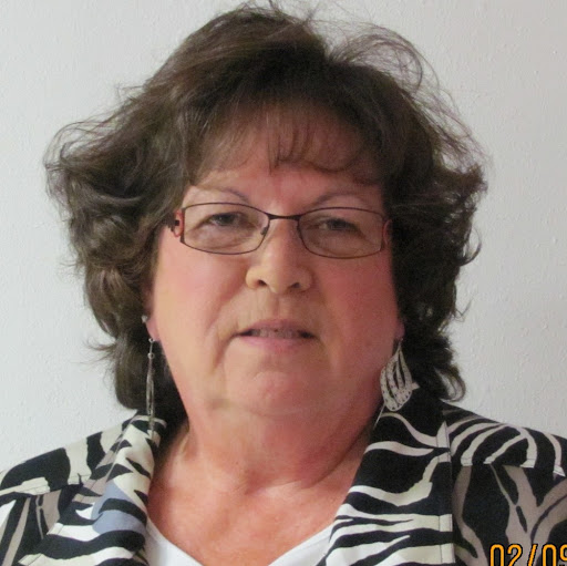 Charlotte Sharp Photo 6