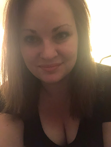 Christina Neal Photo 39