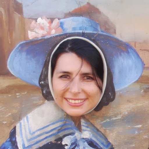 Catherine Cardona Photo 7