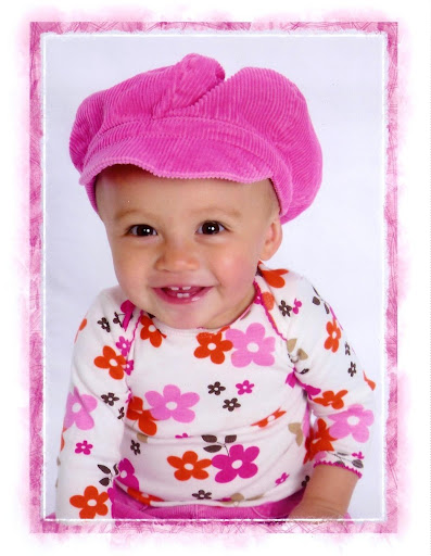 Abigail Bell Photo 16