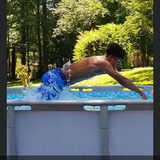 Linda Harrison Photo 38