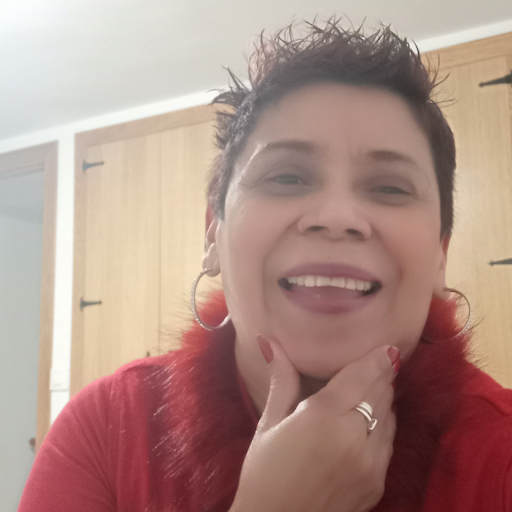 Amalia Reyes Photo 25