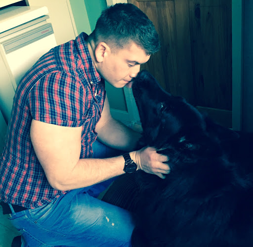 Luke Abbott Photo 46